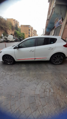 voitures-renault-megane-3-2014-new-play-ain-naadja-alger-algerie