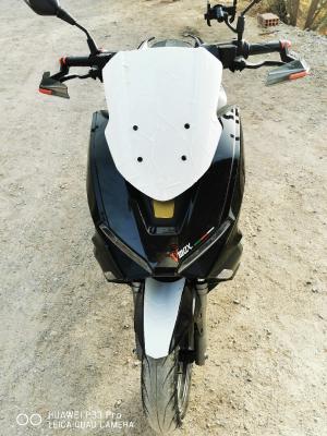 motos-et-scooters-vmax-200-vms-2021-ain-el-turc-bouira-algerie