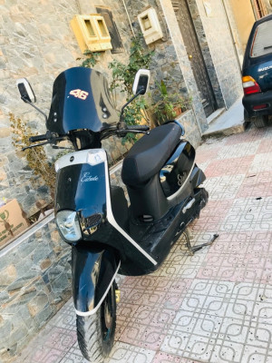 motos-scooters-vms-estate-2023-baba-hassen-alger-algerie