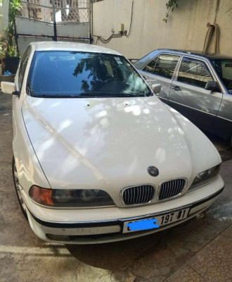 voitures-bmw-serie-5-1997-oran-algerie