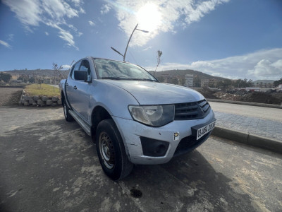 utilitaire-mitsubishi-l200-2015-doube-cabine-evolution-gouraya-tipaza-algerie