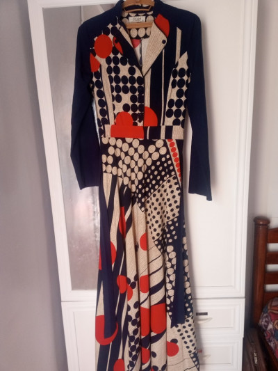 robes-robe-turk-plus-abaya-saoudia-liquidation-dar-el-beida-alger-algerie