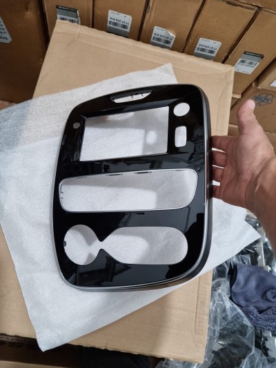 console d'origine clio 4