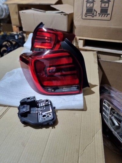 Feu arrière d'origine Renault symbol II