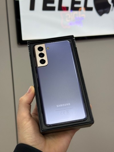 Samsung Galaxy S21 8/128GB