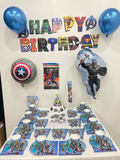 Coffret anniversaire theme Avengers alger ديكورات اعياد الميلاد للأطفال افينجرز 