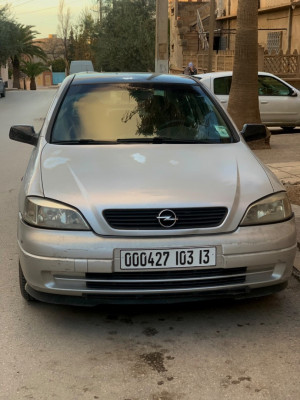 average-sedan-opel-astra-2003-tlemcen-algeria