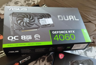 RTX 4060 ASUS DUAL OC 8G