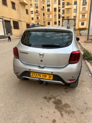 سيارة-صغيرة-dacia-sandero-2019-تلمسان-الجزائر