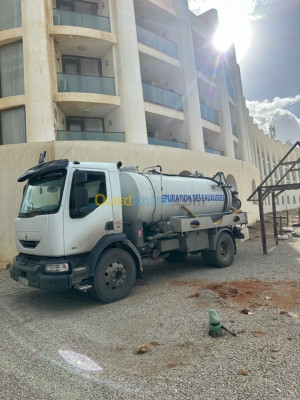construction-travaux-camion-vidange-debouchage-canalisation-alger-centre-algerie
