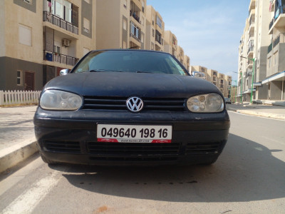 average-sedan-volkswagen-golf-4-1998-douera-algiers-algeria
