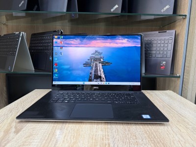 LAPTOP DELL PRECISION 5520| i7 6820HQ | RAM 32Go | SSD 512Go |NVIDIA M1200 4Go |Écran 15,6 4K Tactil