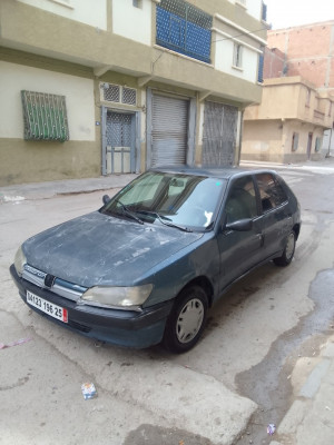 سيارة-صغيرة-peugeot-306-1996-باتنة-الجزائر