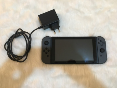 autre-nintendo-switch-v2-2021-avec-puce-oran-algerie