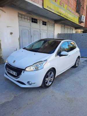 citadine-peugeot-208-2015-allure-chlef-algerie