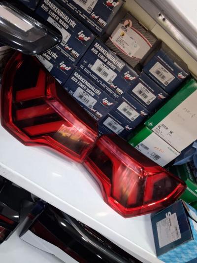 Feux arrières Audi Q3 