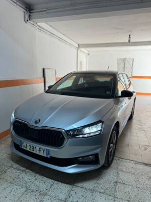 voitures-skoda-fabia-2022-style-alger-centre-algerie