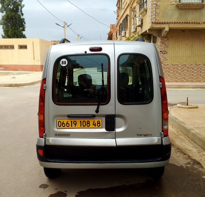 voitures-renault-kangoo-2008-relizane-algerie