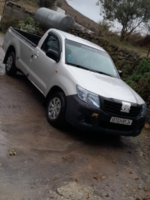 pickup-toyota-hilux-2015-legend-dc-4x2-deux-bassins-medea-algerie