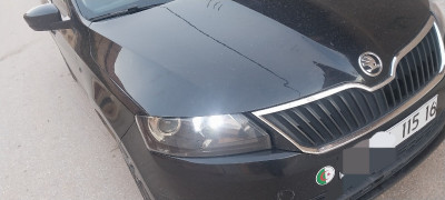 voitures-skoda-rapid-2015-el-bayadh-algerie