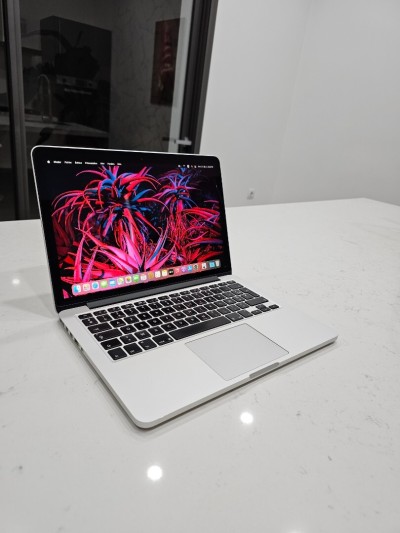 Macbook Pro i5 2015 13.3"Pouces