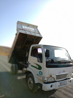 camion-yuejin-a-benne-leger-3028-2007-bouira-algerie