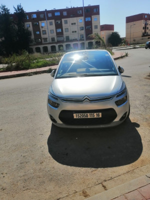 average-sedan-citroen-c4-2015-icasso-rouiba-algiers-algeria
