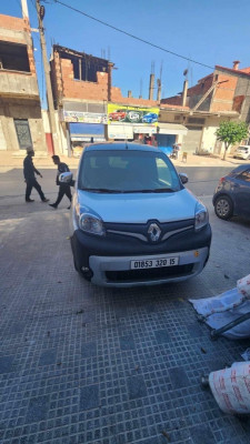 commerciale-renault-kangoo-2020-tizi-ouzou-algerie