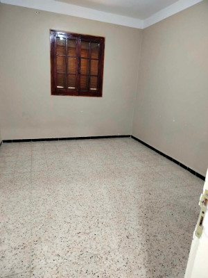 niveau-de-villa-location-f3-alger-dar-el-beida-algerie