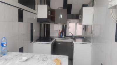 appartement-location-f3-alger-el-mouradia-algerie