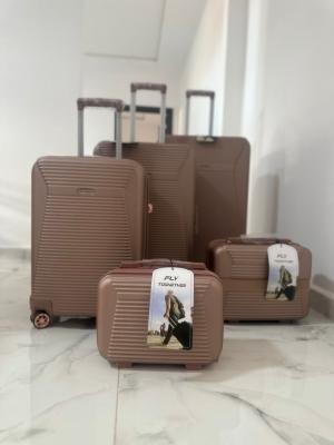 luggage-travel-bags-fly-toghether-hammedi-boumerdes-algeria