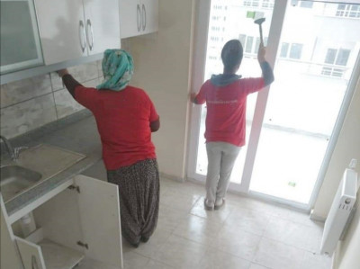Entreprise de nettoyage à Alger, agent d'entretien, femme de ménage, appartement villa bureau local