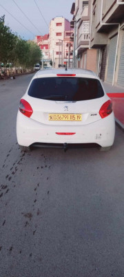 citadine-peugeot-208-2015-allure-setif-algerie