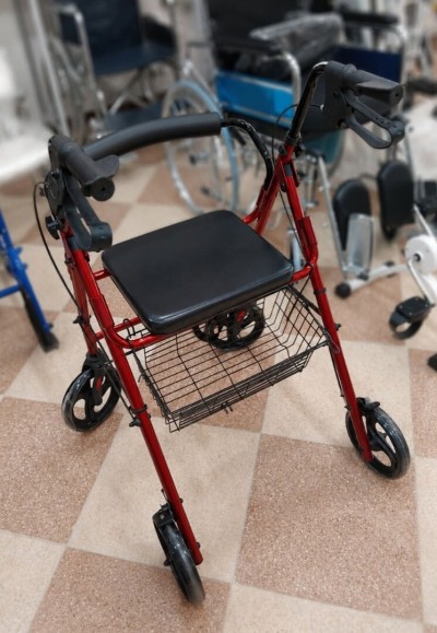 أجهزة-طبية-rollator-pliable-avec-assier-et-panier-بني-مسوس-الجزائر