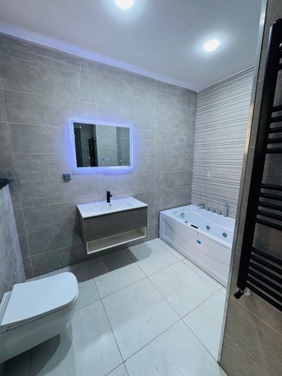 بيع شقة 5 غرف الجزائر دالي ابراهيم