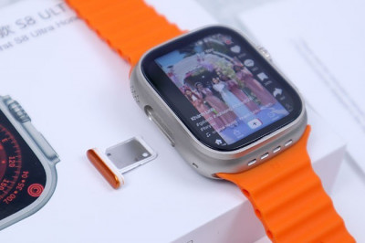 smart watch S8 ULTRA avec SIM 1G/16GB   et 1G/8GB
