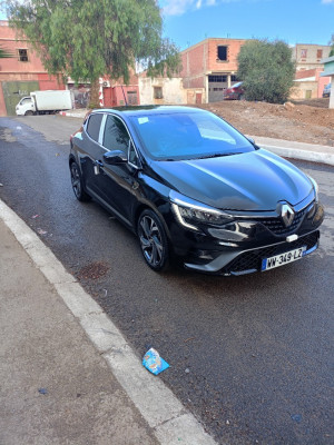 voitures-renault-clio-5-2022-rs-line-mostaganem-algerie