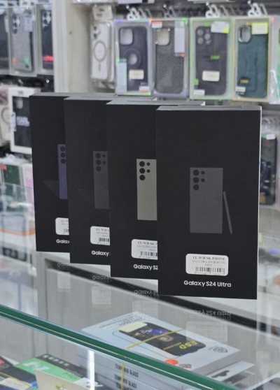 هواتف-ذكية-samsung-s-24-ultra-باب-الزوار-الجزائر