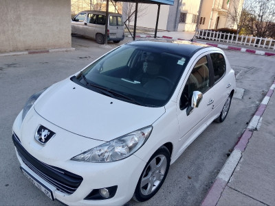 citadine-peugeot-207-2011-allure-batna-algerie