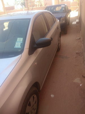 voitures-volkswagen-polo-sedan-2014-dhayet-bendhahoua-ghardaia-algerie