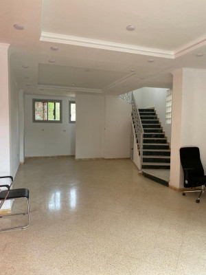 Rent Commercial Algiers Hydra