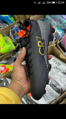 chaussures-garcon-حذاء-رياضي-cr7-les-bas-gratuit-alger-centre-algerie