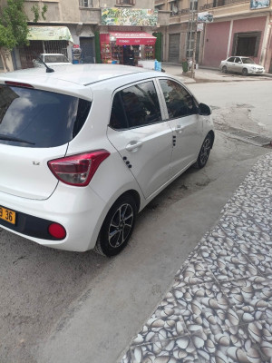 سيارة-صغيرة-hyundai-grand-i10-2019-dz-باتنة-الجزائر