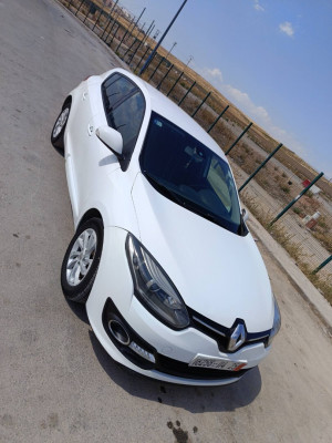 voitures-renault-megane-3-2014-constantine-algerie