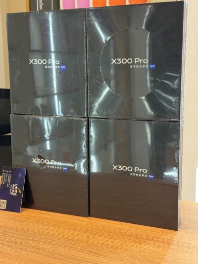 Vivo x300 pro 16/512gb