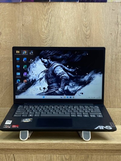  Lenovo V14 G2 /Ryzen5 5500U/8 GB 256GB SSD/14" FHD