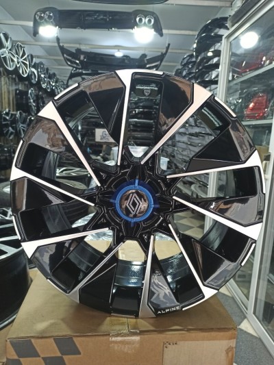 Jantes en alliage Renault Clio 5 alpine par 16 et par 17