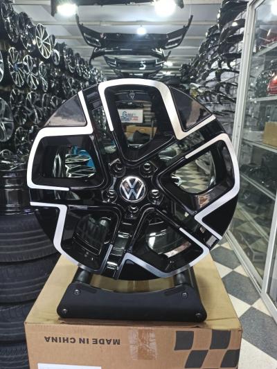 J'ente en alliage Volkswagen par 17