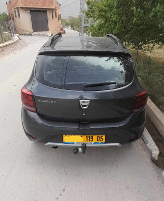 voitures-dacia-sandero-2019-stepway-restylee-arris-batna-algerie