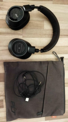 bluetooth-casque-plantronics-backbeat-pro-2-annaba-algerie